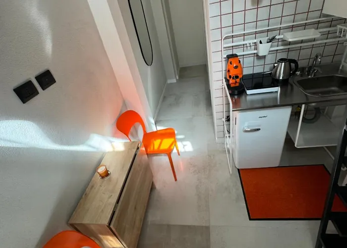 Bed & Breakfast Orange Heart 3*